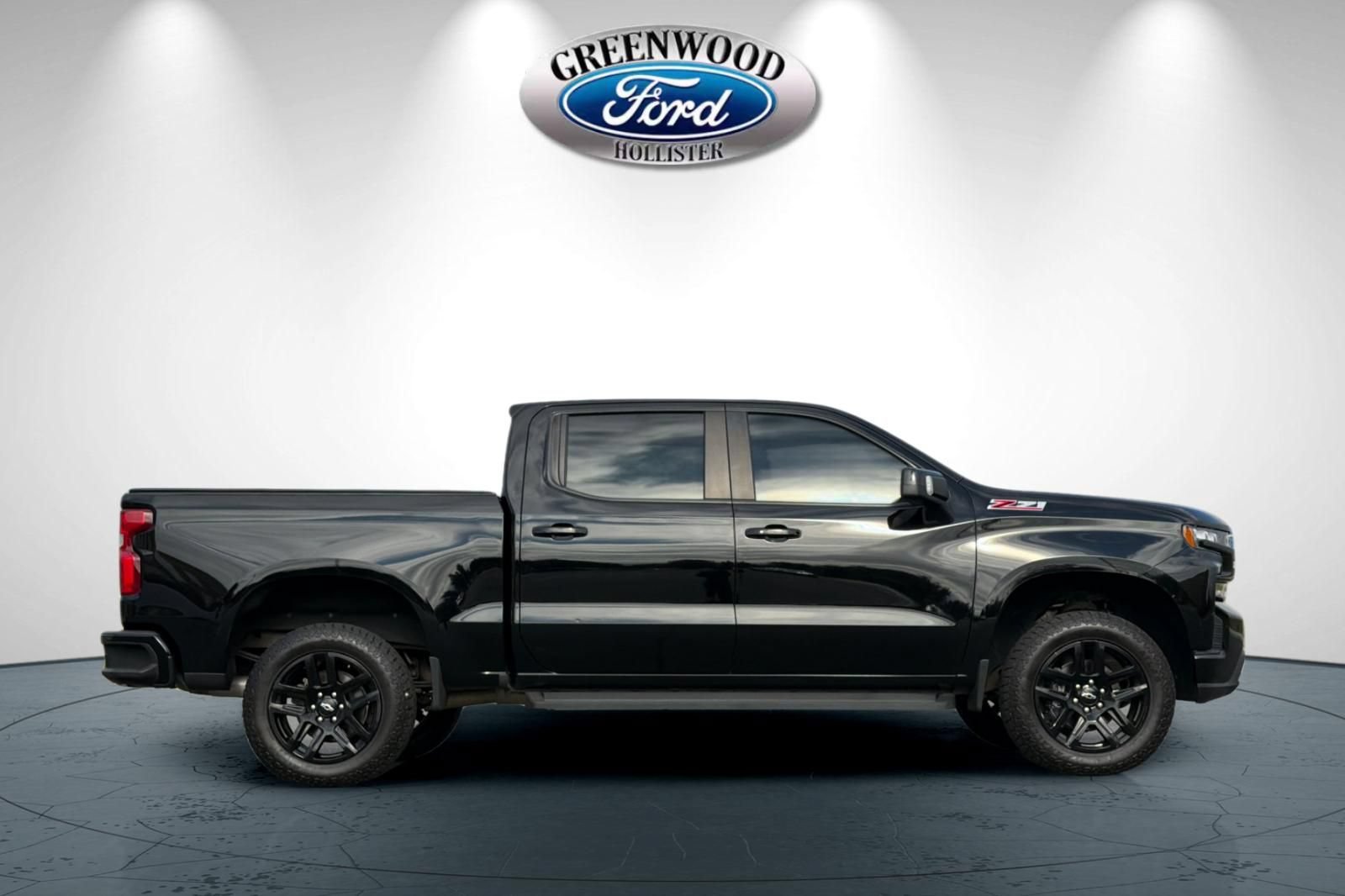 Used 2022 Chevrolet Silverado 1500 LT Trail Boss w/ Safety Package AWD/4WD image 3