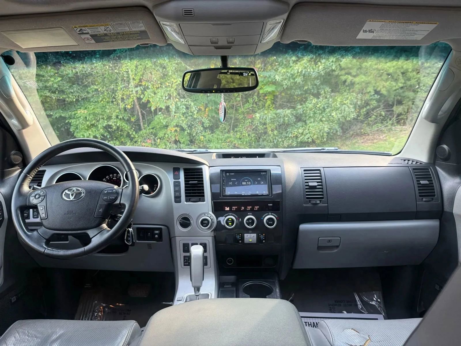 Used 2008 Toyota Sequoia Platinum image 31