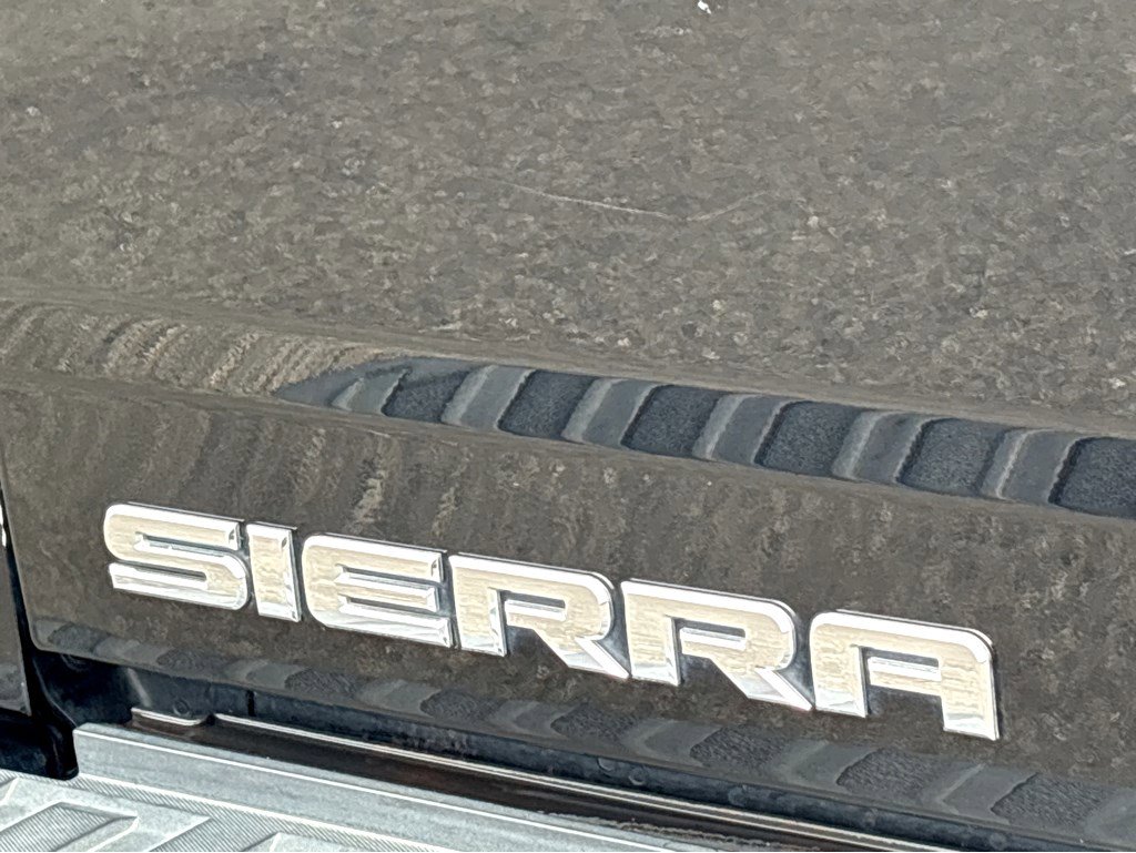 Used 2017 GMC Sierra 1500 SLT AWD/4WD image 22