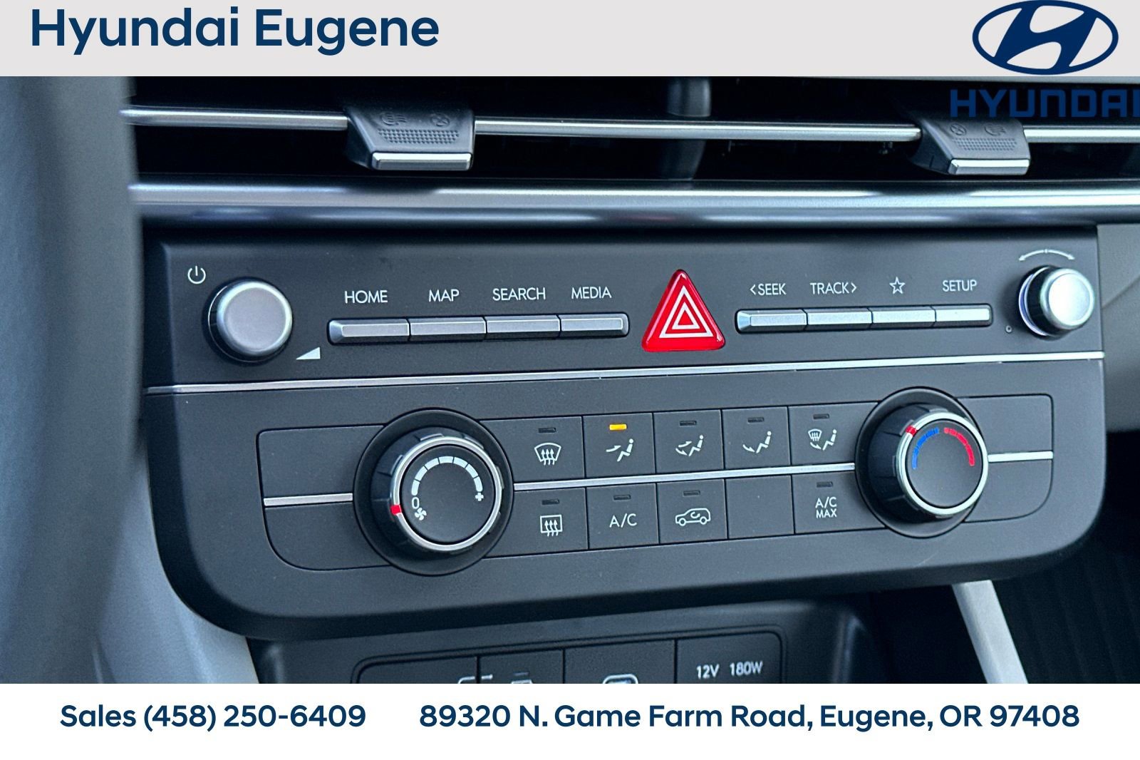 Used 2025 Hyundai Tucson SE image 23