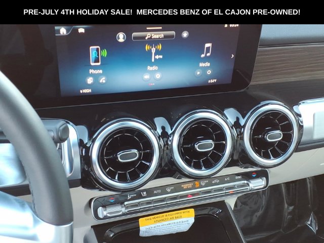 Used 2026 Mercedes-Benz GLB 250 4MATIC image 6