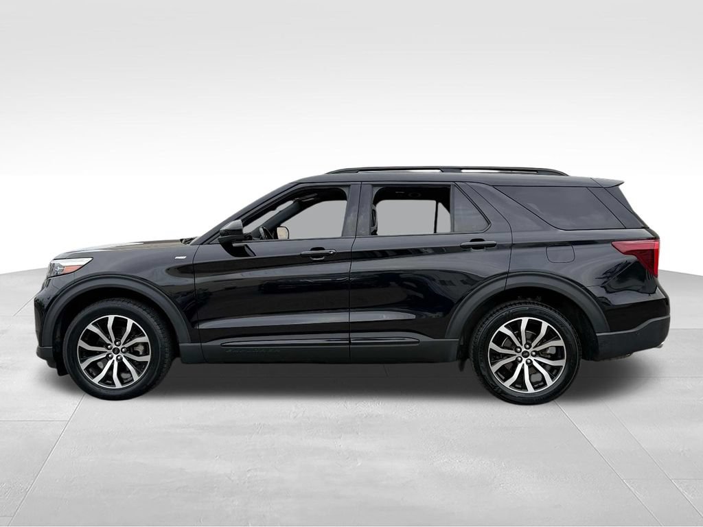 Used 2022 Ford Explorer ST-Line AWD/4WD image 5