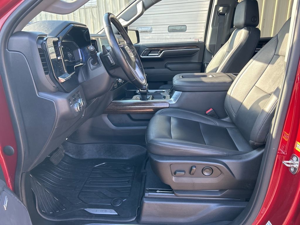 Used 2022 GMC Sierra 1500 Elevation w/ Elevation Premium Package image 16