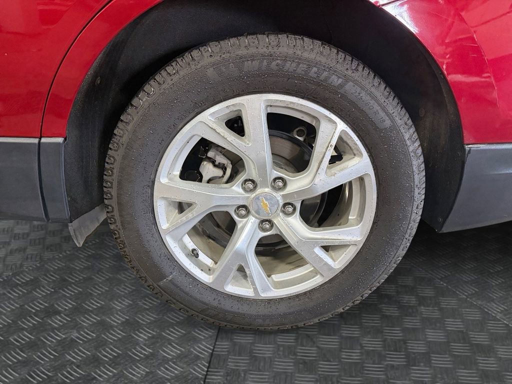 Used 2018 Chevrolet Equinox Premier AWD/4WD image 14