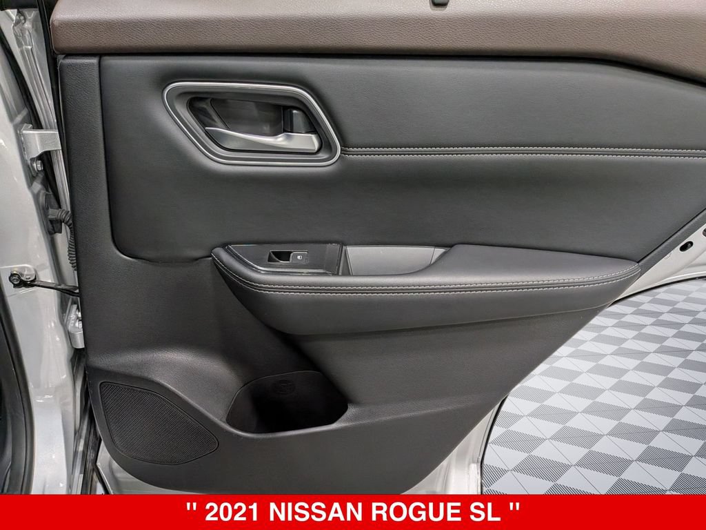 Used 2021 Nissan Rogue SL FWD image 30