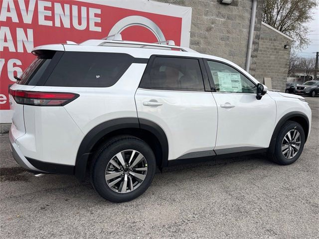 New 2025 Nissan Pathfinder SL image 28