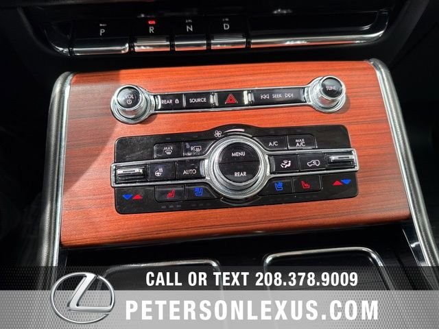 Used 2022 Lincoln Aviator Reserve w/ Equipment Group 201A AWD/4WD image 15