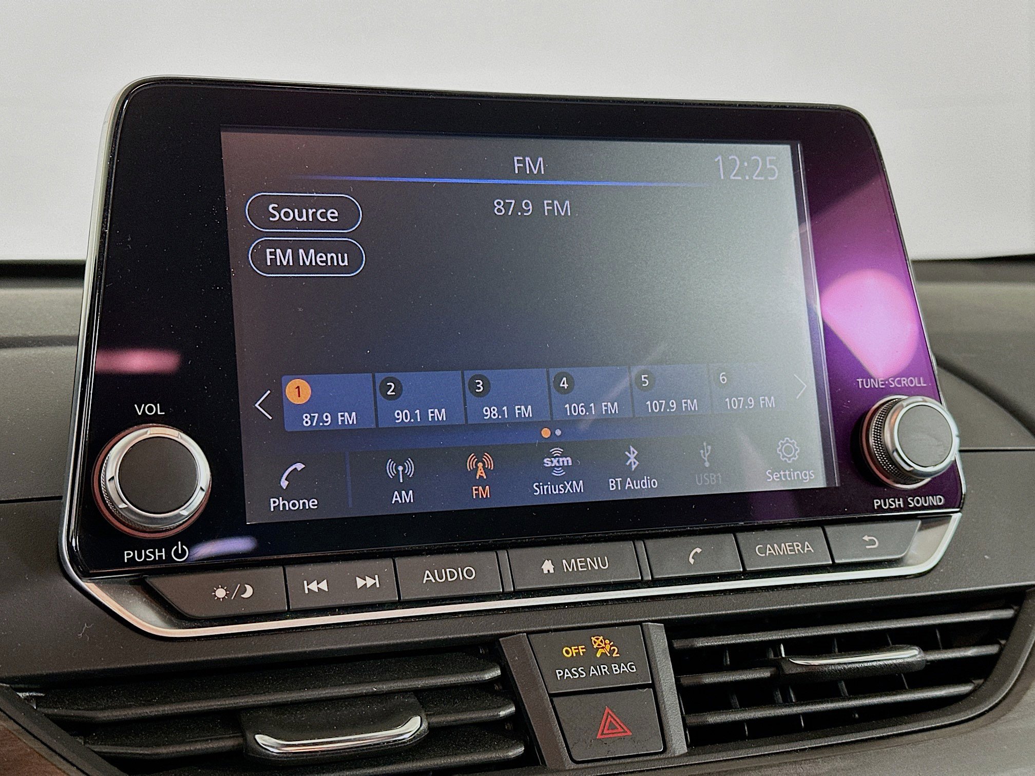 Used 2023 Nissan Altima 2.5 SV image 21