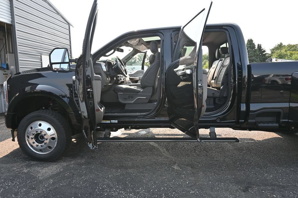 New 2026 Ford F450 Platinum w/ Platinum Plus Package AWD/4WD image 96