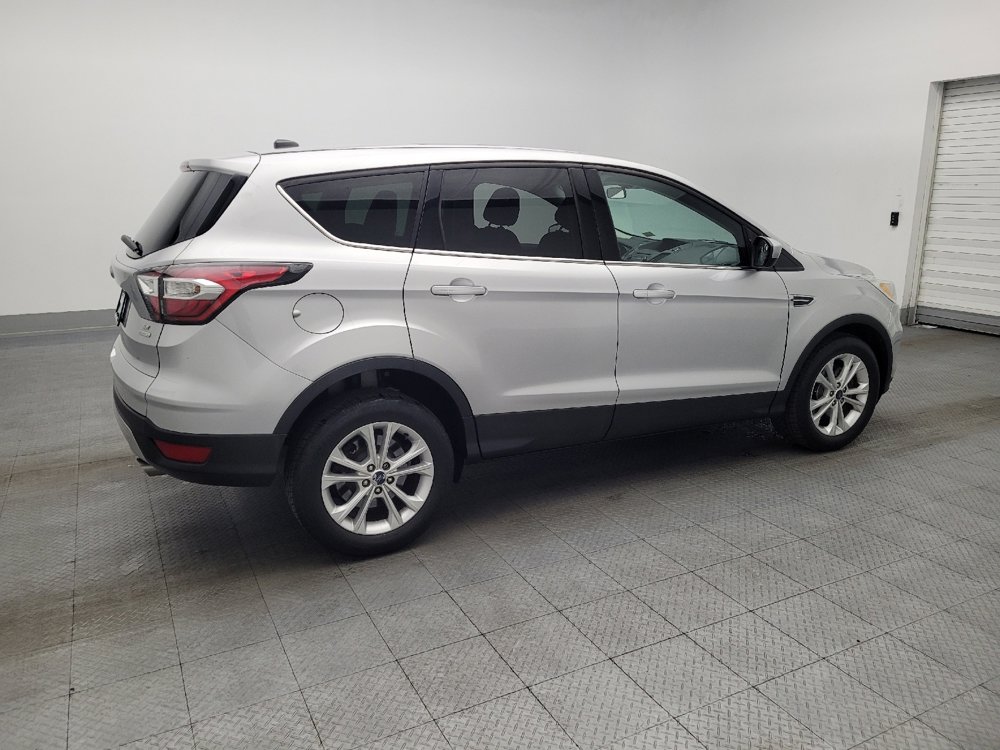 Used 2017 Ford Escape SE image 10
