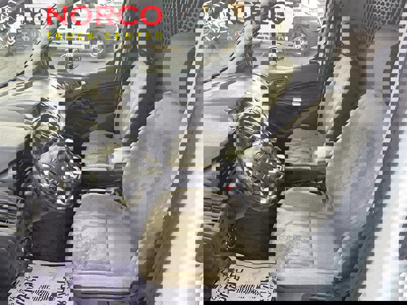 Used 2018 Ford Transit Connect XLT image 23