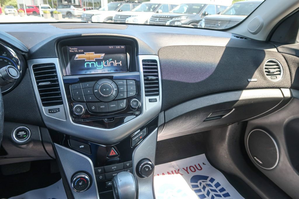 Used 2015 Chevrolet Cruze LTZ w/ Sun, Sound and Sport Package FWD image 25