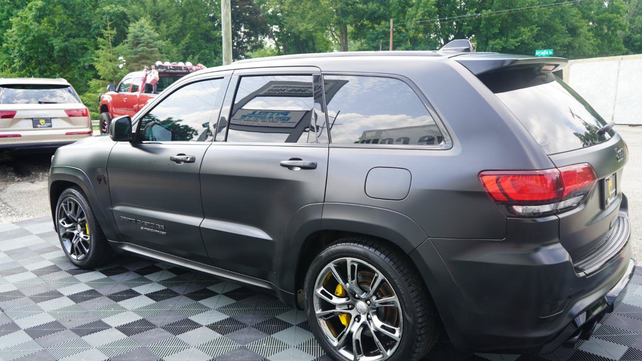 Used 2018 Jeep Grand Cherokee Trackhawk AWD/4WD image 10