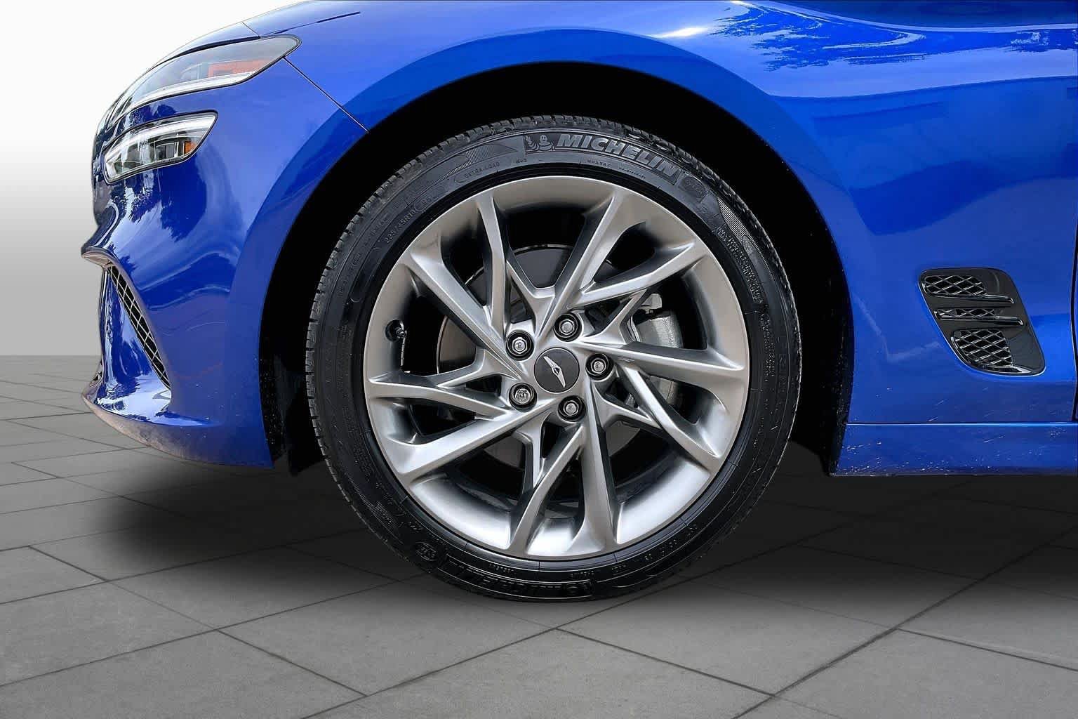 Used 2022 Genesis G70 2.0T RWD image 11