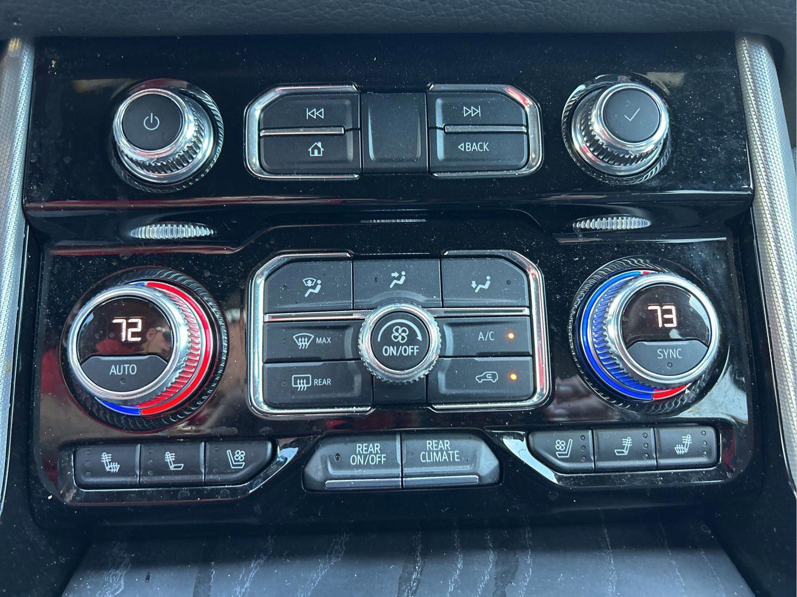 Used 2021 GMC Yukon Denali image 30