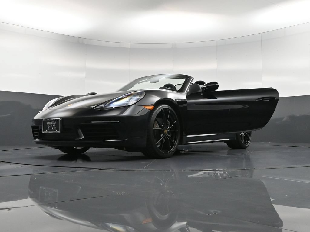 Certified 2024 Porsche 718 Boxster w/ Premium Package RWD image 37