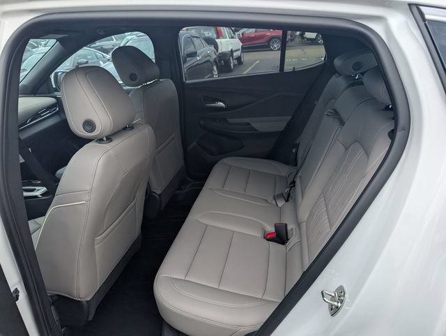 New 2026 Buick Envista Preferred FWD image 10