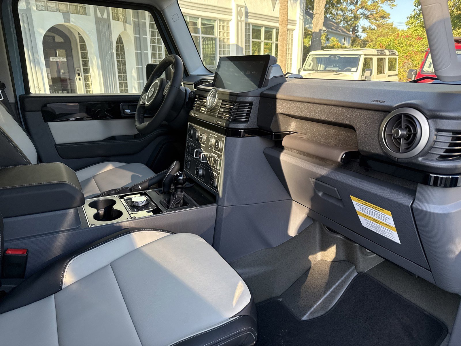 Used 2025 INEOS Grenadier AWD/4WD image 32