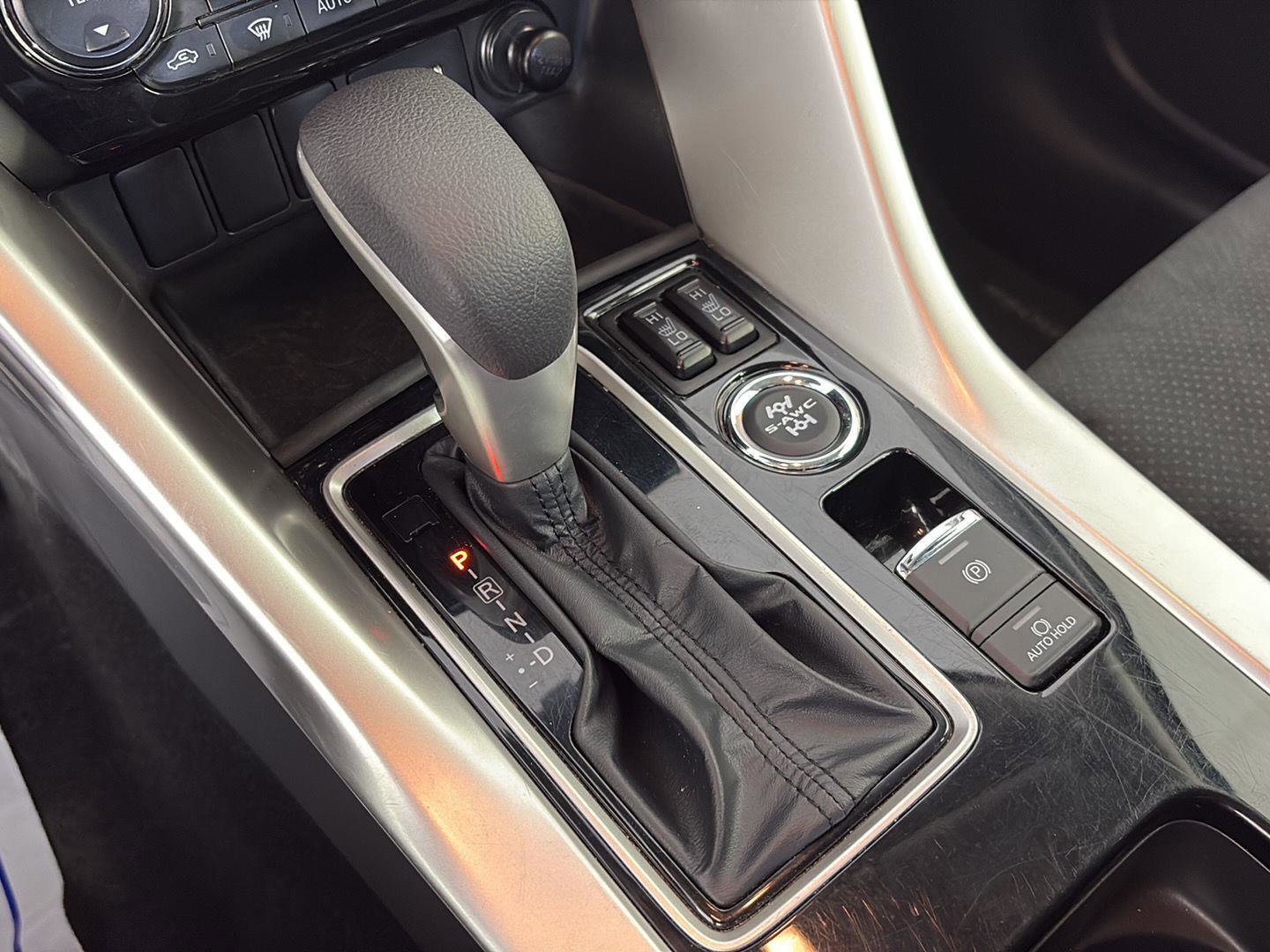 Used 2025 Mitsubishi Eclipse Cross SE image 32