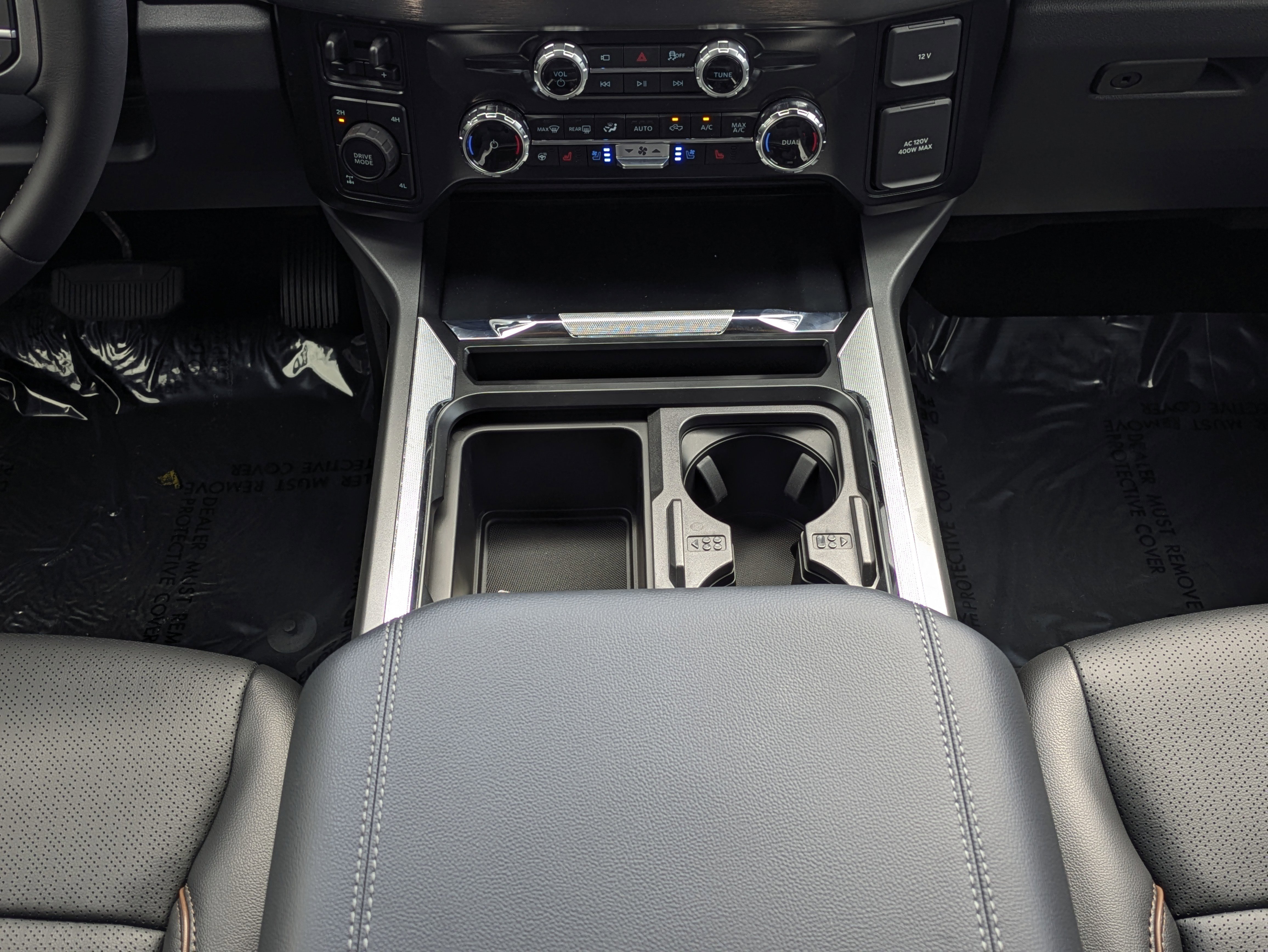 New 2025 Ford F250 Lariat w/ Lariat Ultimate Package image 28