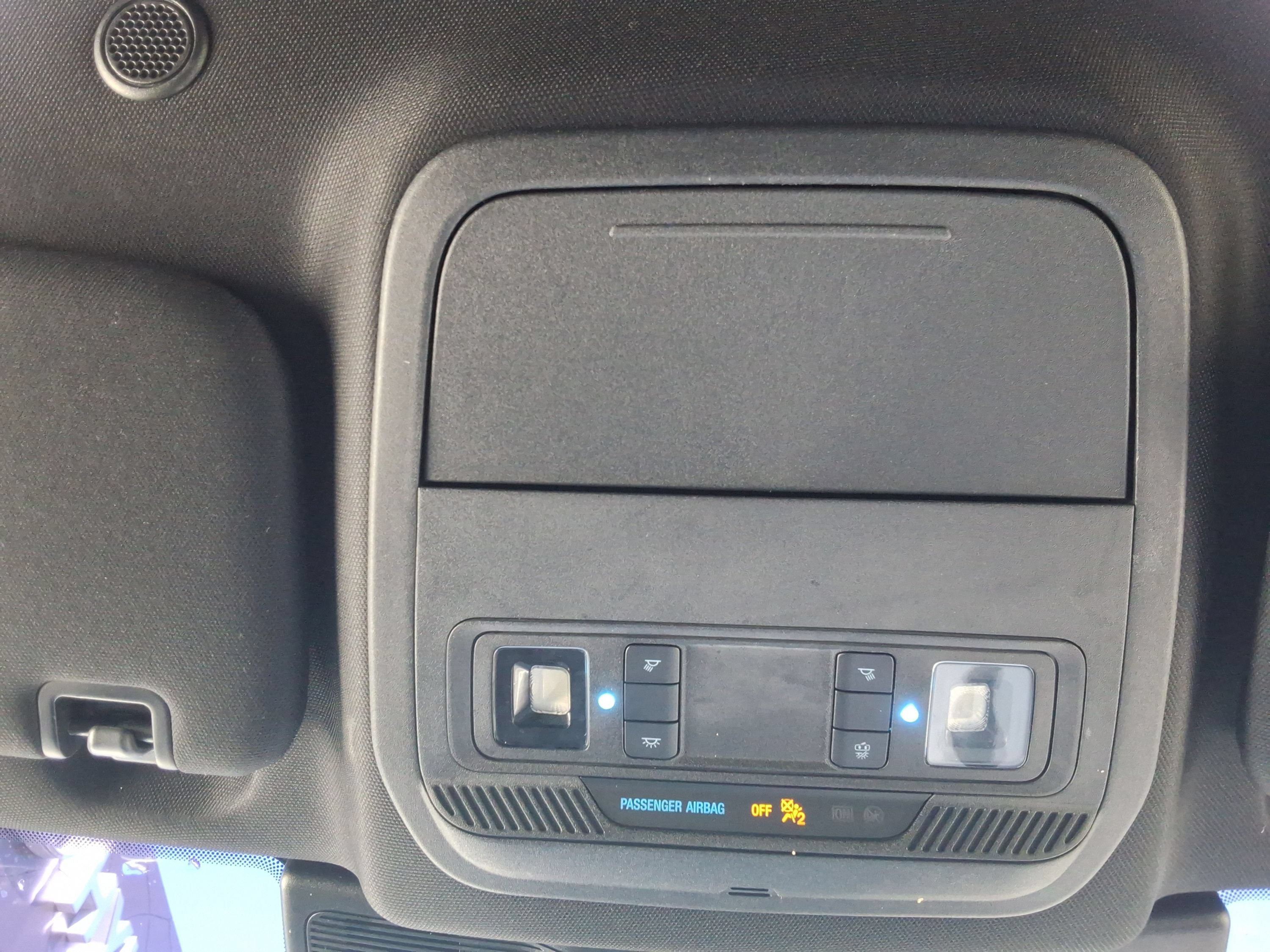 Used 2020 Ford Explorer XLT w/ Equipment Group 202A AWD/4WD image 19