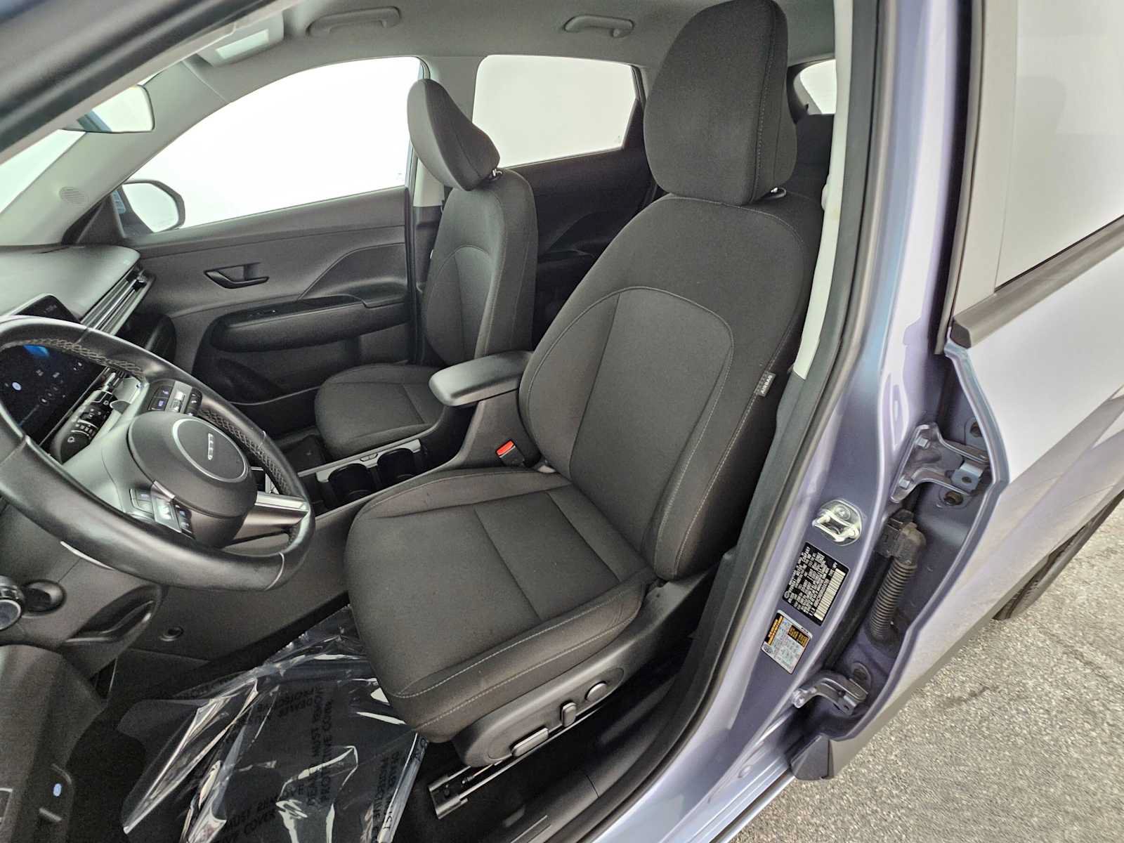 Used 2024 Hyundai Kona SEL FWD image 21
