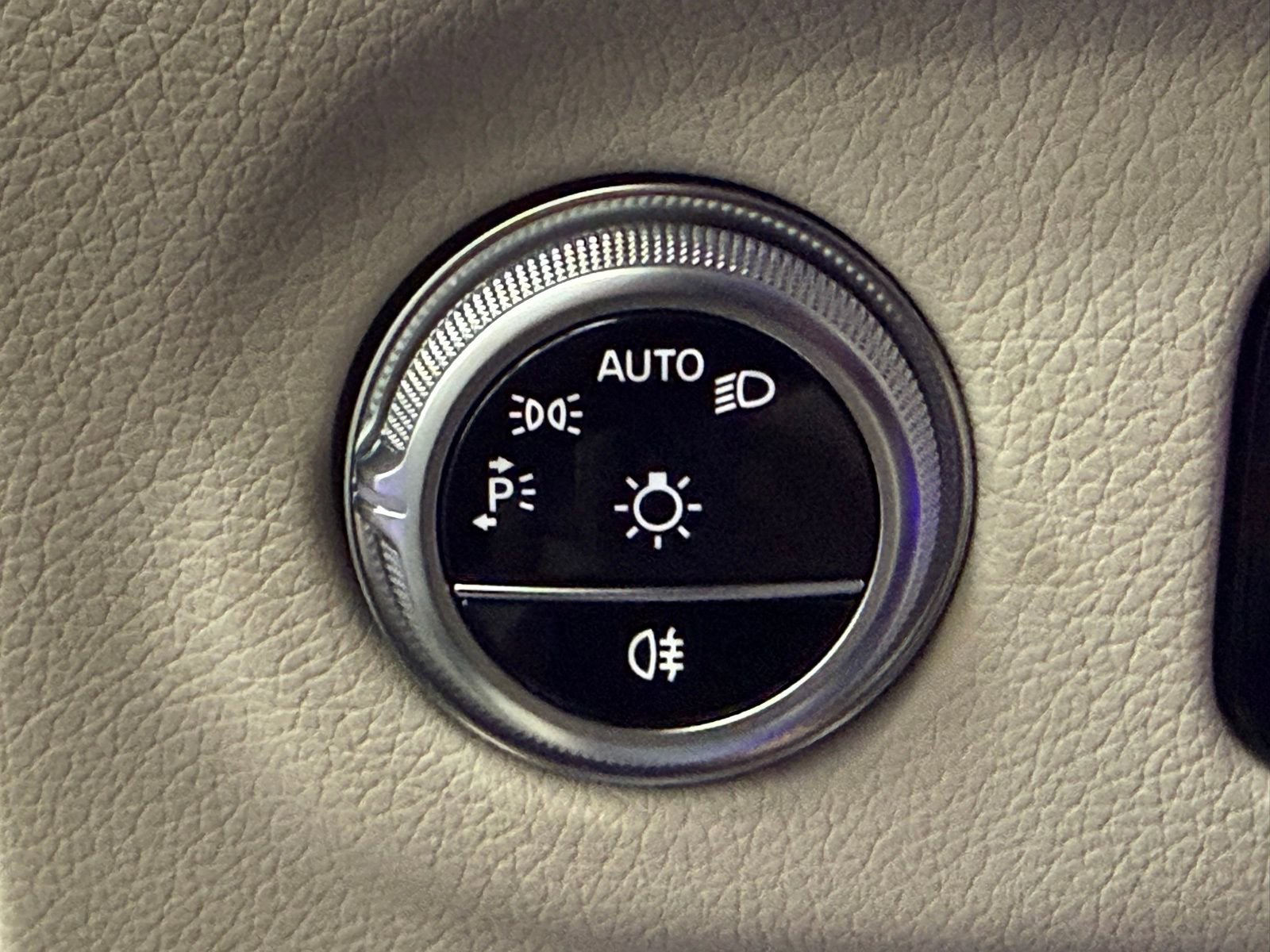 Certified 2023 Mercedes-Benz EQS 580 4MATIC Sedan image 29