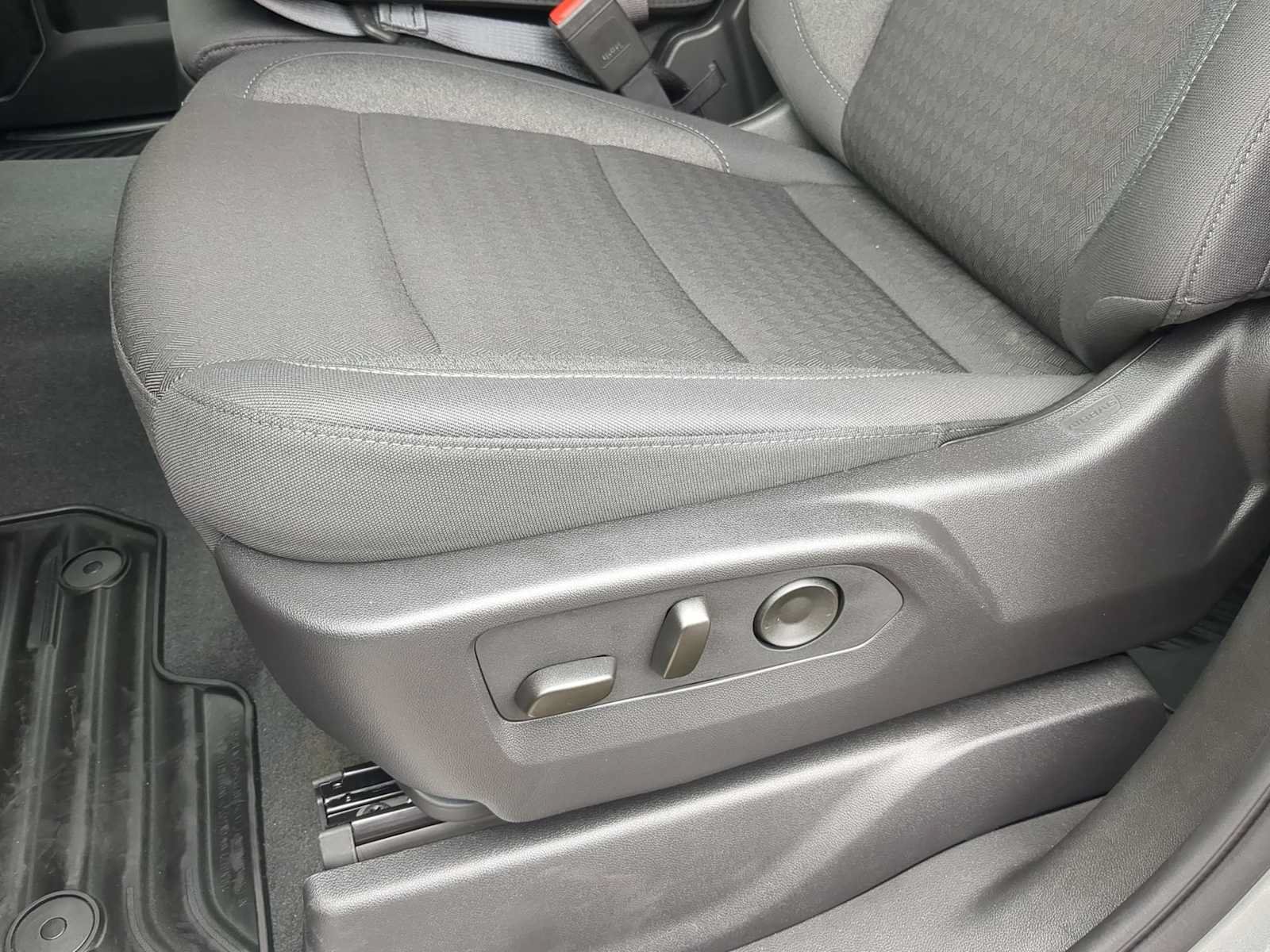 New 2026 GMC Sierra 1500 Elevation AWD/4WD image 13