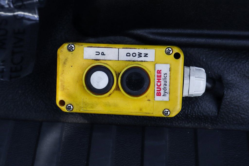 Used 2022 Ford F350 XL w/ Power Equipment Group image 24