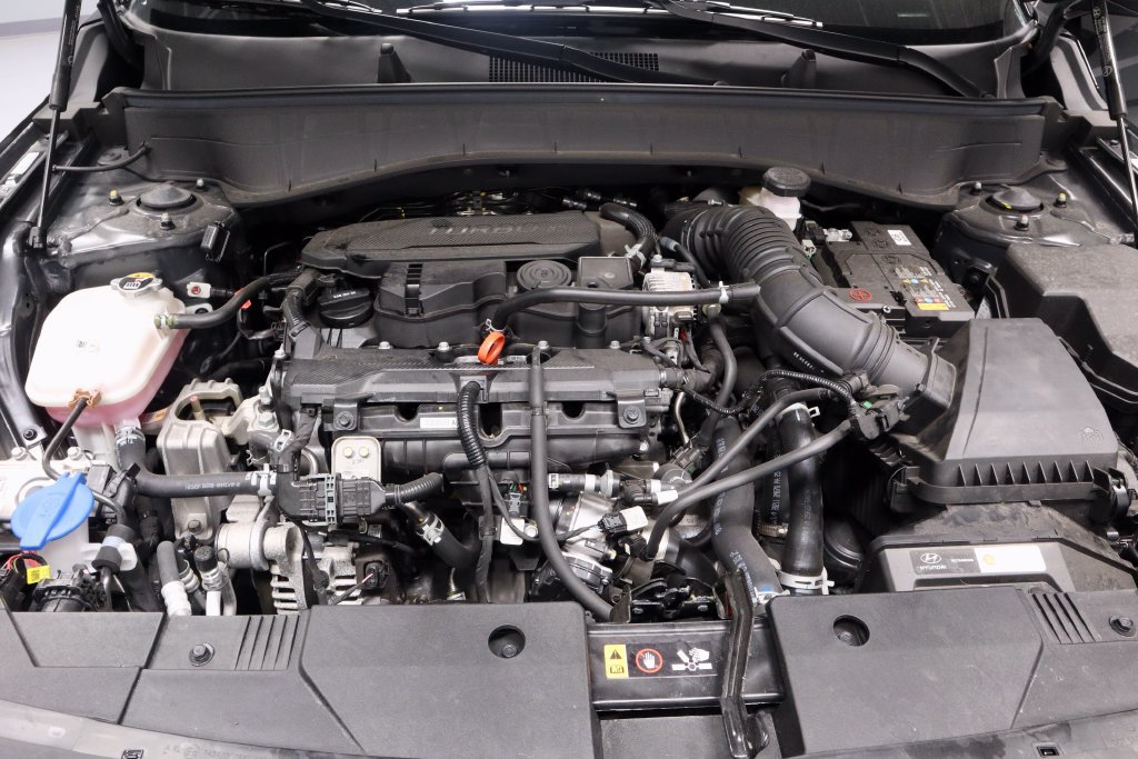 Certified 2026 Hyundai Kona SEL Premium AWD/4WD image 16