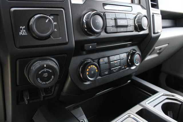 Used 2018 Ford F150 XL w/ Equipment Group 101A Mid AWD/4WD image 15