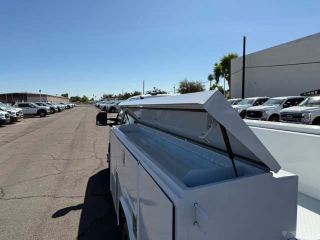 New 2025 Ford F350 XL w/ XL Chrome Package AWD/4WD image 16