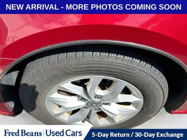 Used 2016 Volkswagen Passat 1.8T S FWD image 11