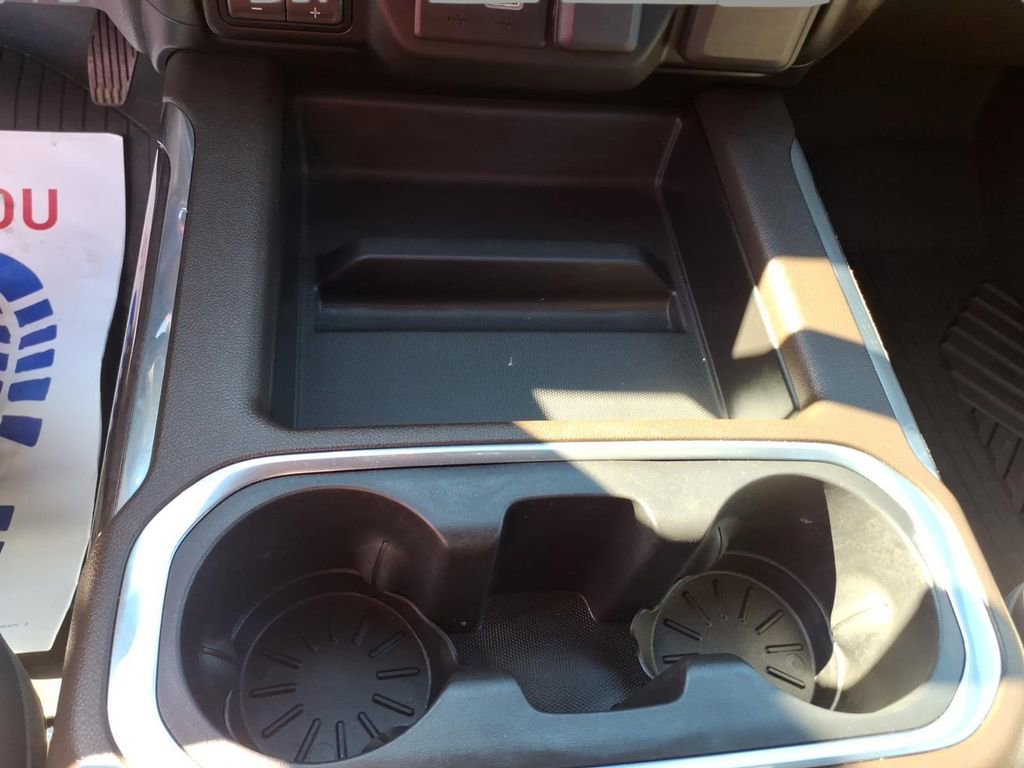 Used 2020 Chevrolet Silverado 1500 LTZ image 23