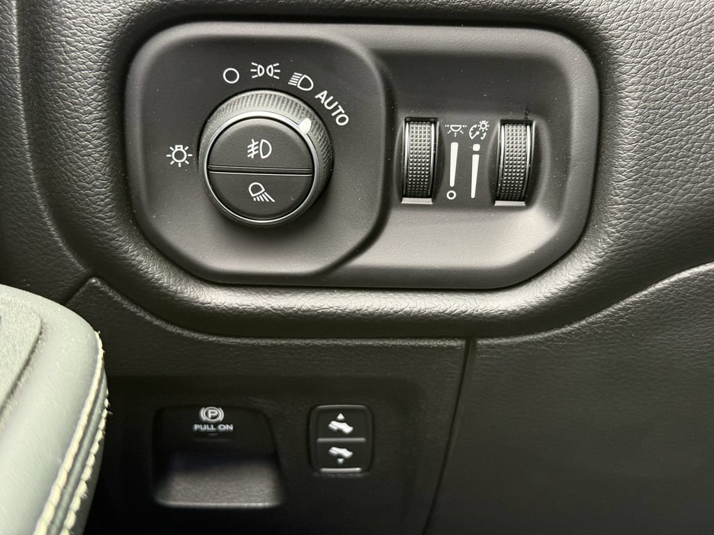 Used 2026 RAM 1500 RHO AWD/4WD image 21