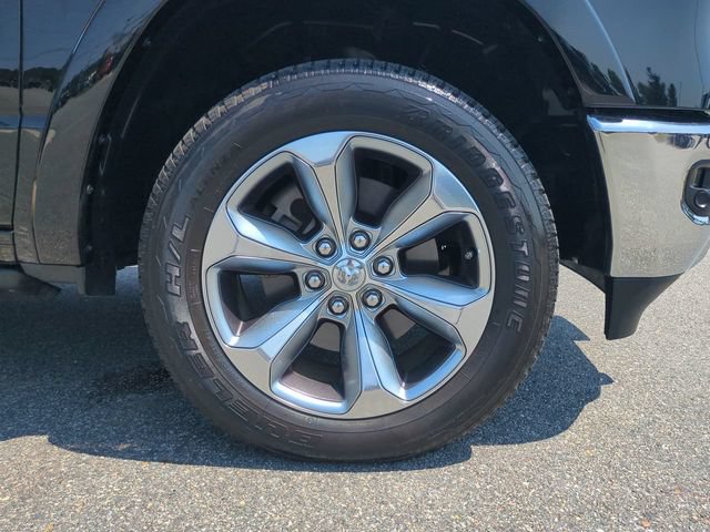 Used 2019 RAM 1500 Limited w/ Advanced Safety Group AWD/4WD image 11