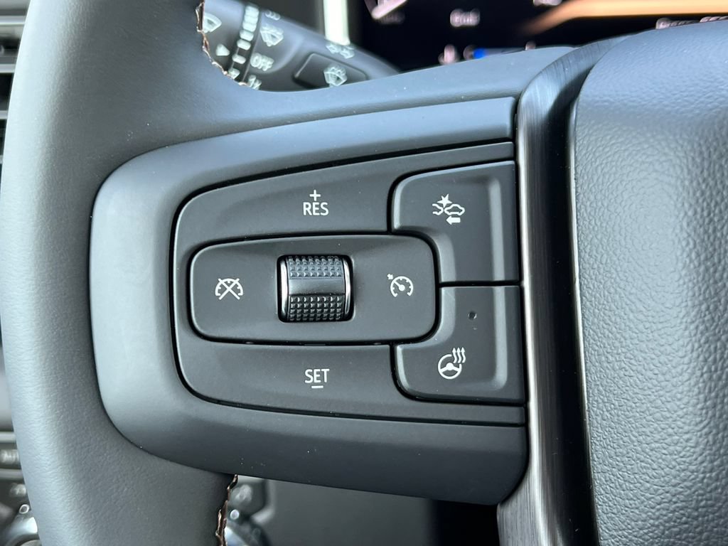 New 2026 GMC Sierra 2500 AT4 w/ AT4 Premium Plus Package AWD/4WD image 28