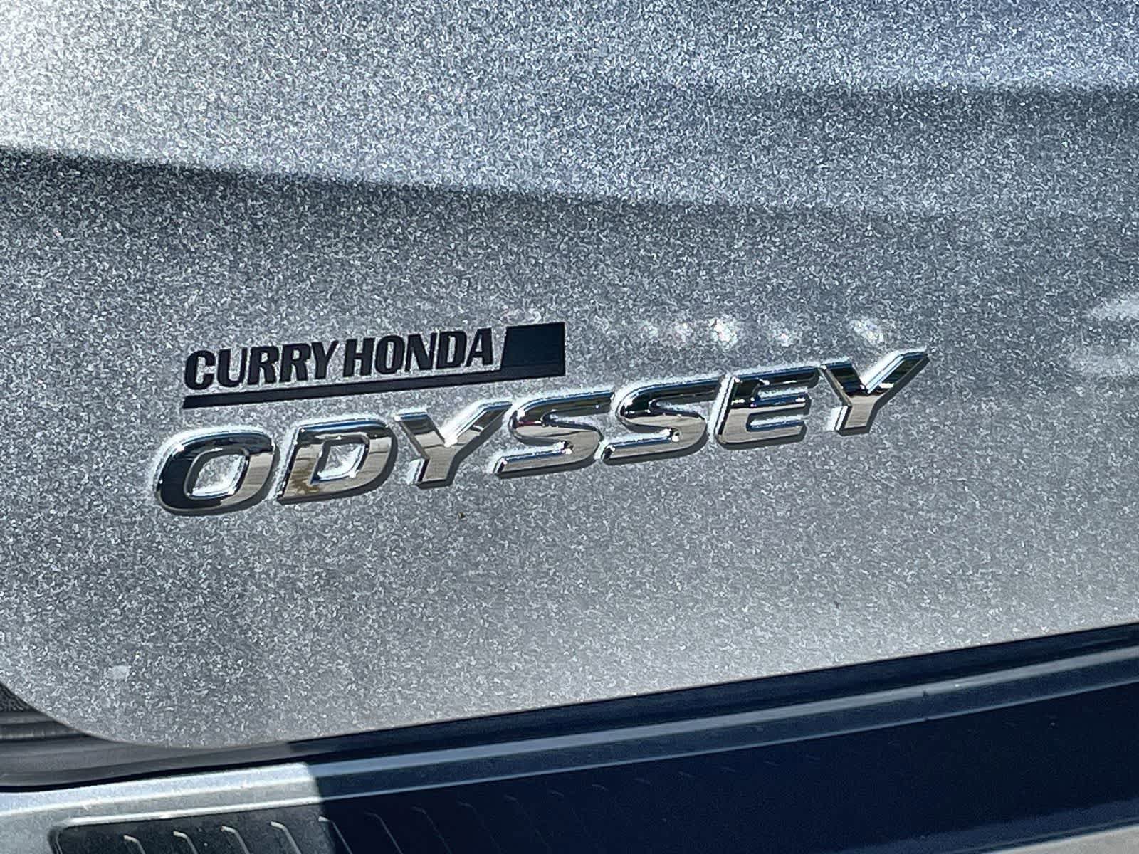 New 2026 Honda Odyssey Touring image 8