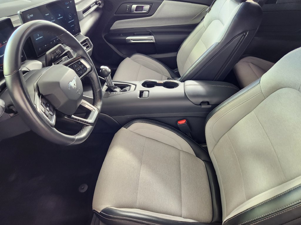 Used 2024 Ford Mustang GT RWD image 12