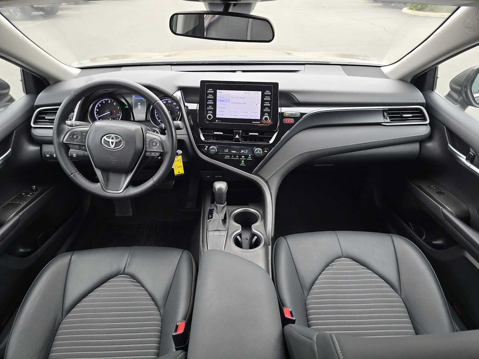Certified 2024 Toyota Camry SE FWD image 18