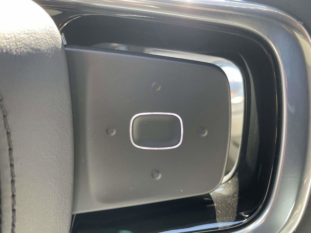 New 2026 Lincoln Nautilus Premier image 23