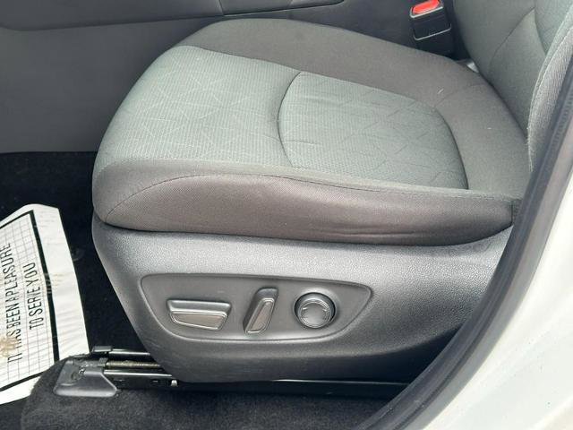 Used 2024 Toyota RAV4 XLE image 17