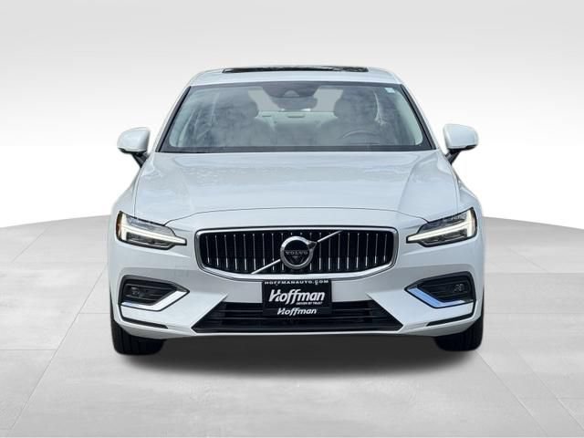 Used 2021 Volvo S60 T6 Inscription AWD/4WD image 2