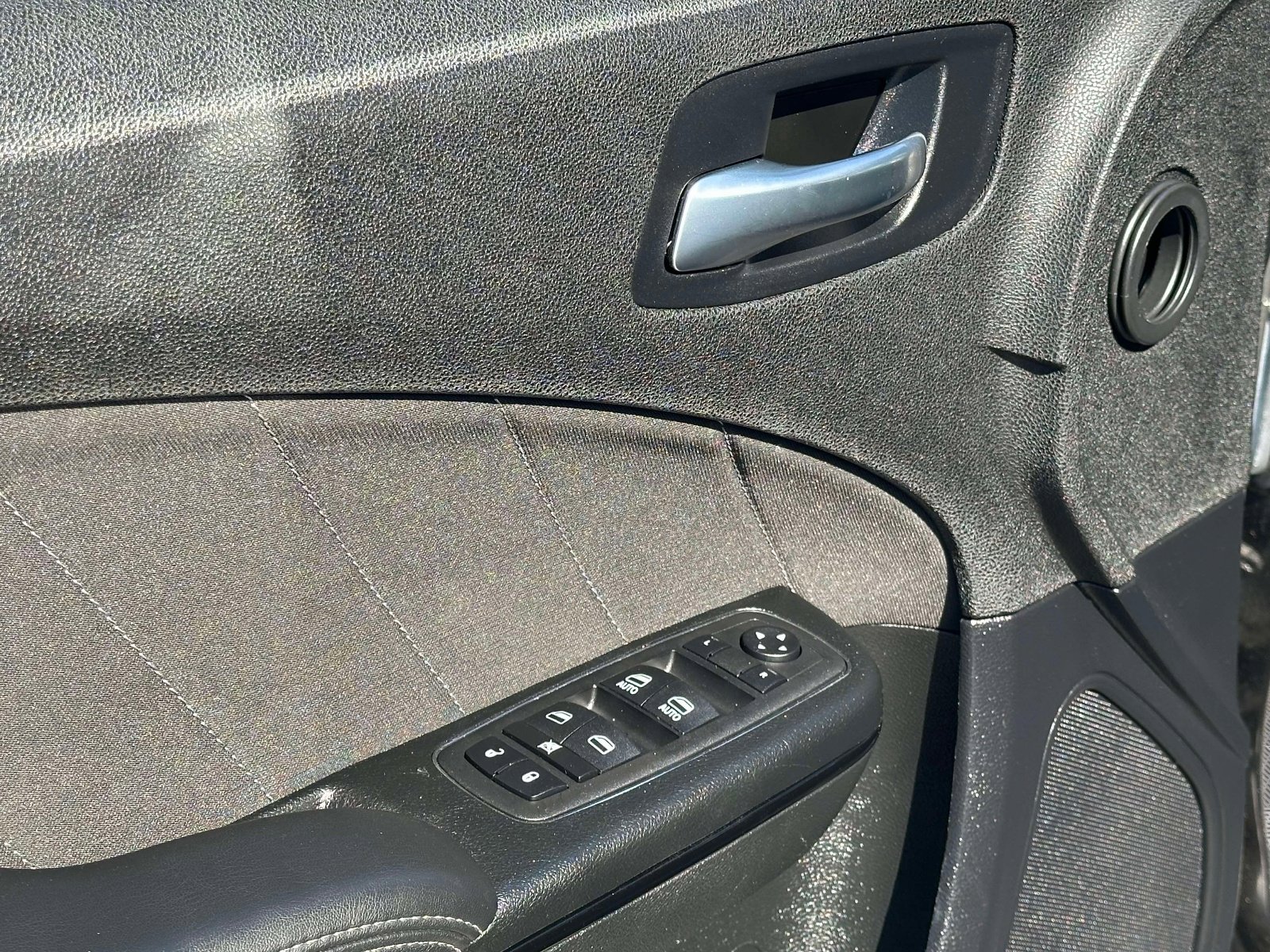 Used 2023 Dodge Charger SXT w/ Blacktop Package image 18