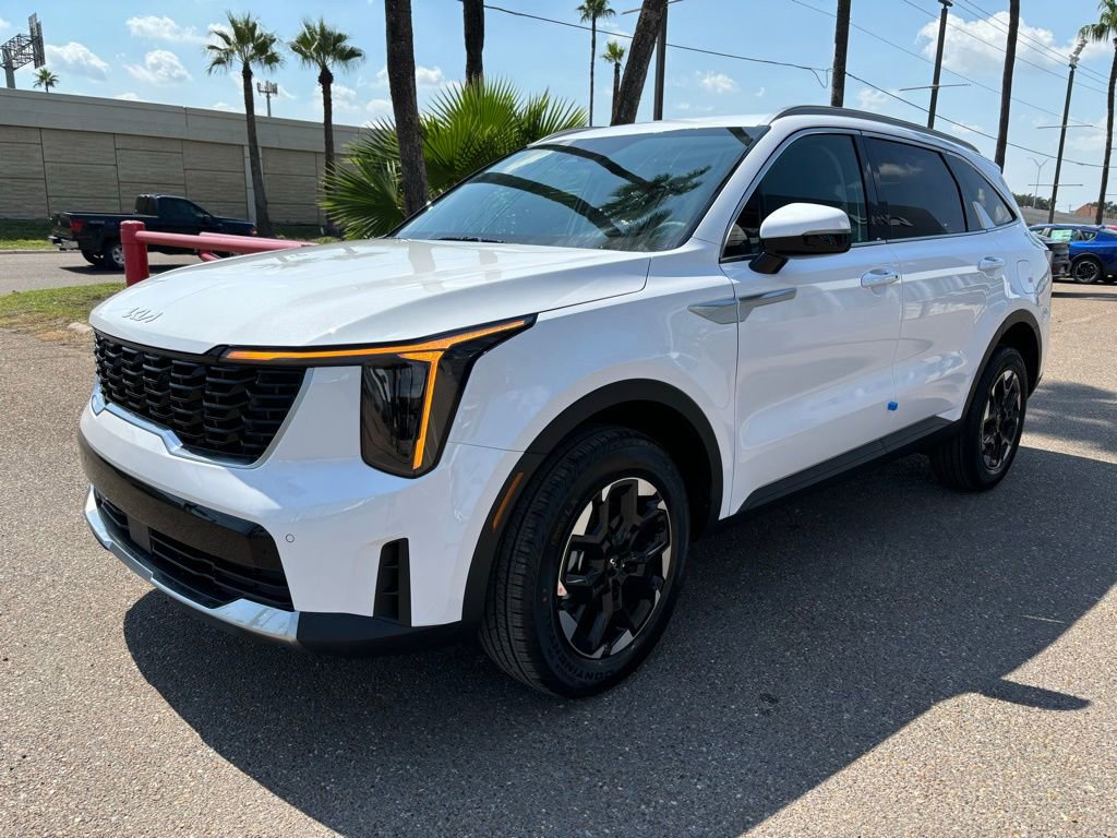 New 2025 Kia Sorento S image 3