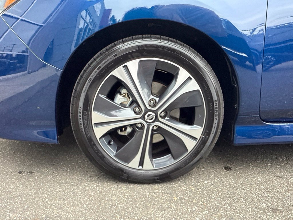 Used 2022 Nissan Leaf SV FWD image 28