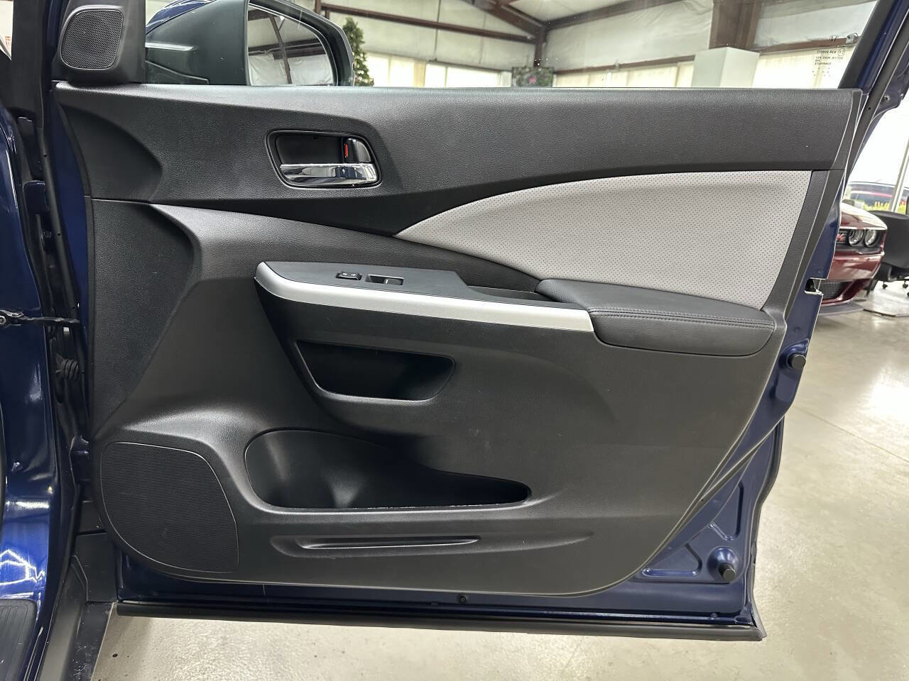 Used 2016 Honda CR-V Touring image 16