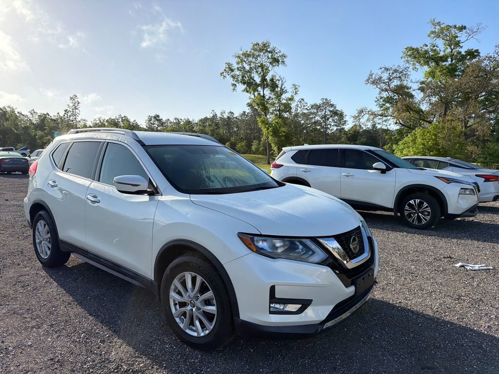 Used 2018 Nissan Rogue SV image 7