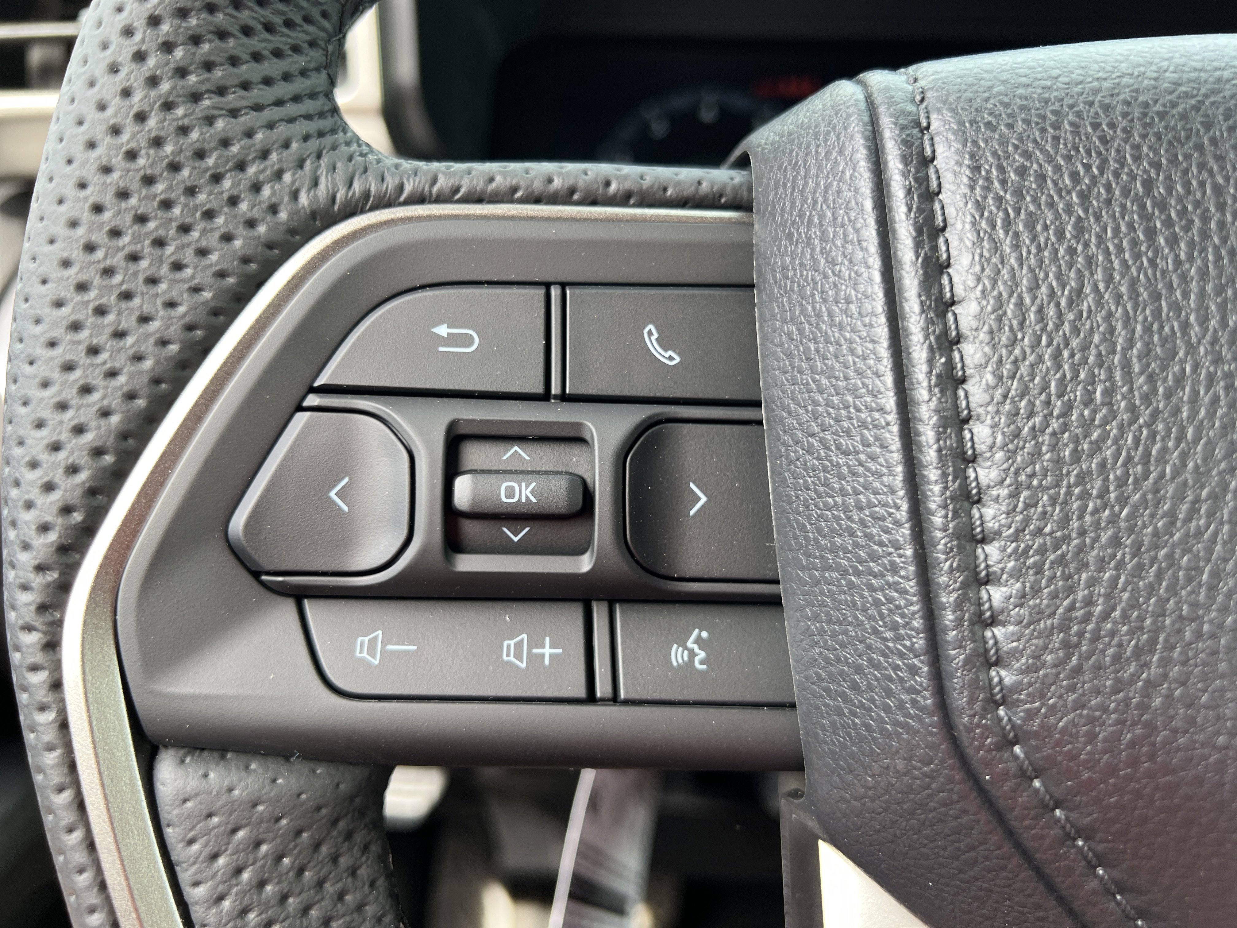 New 2026 Toyota Tacoma TRD Off-Road AWD/4WD image 17