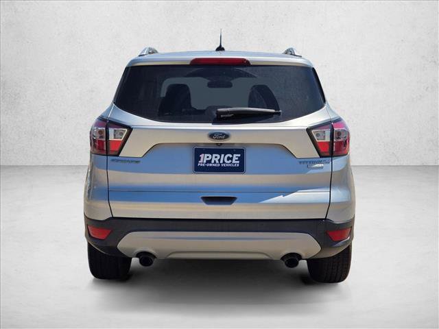 Used 2017 Ford Escape Titanium FWD image 3